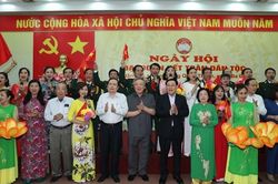 Khơi dậy khát vọng phát triển quê hương, đất nước