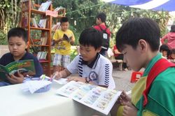 Đừng nhốt con trong những 'chiếc hộp'