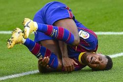 Barca choáng váng, có thể mất 'thần đồng' Ansu Fati 3-5 tháng
