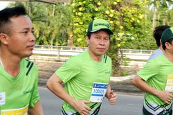 Bí thư Hậu Giang cùng 7.200 vận động viên chạy marathon 'chống biến đổi khí hậu'