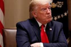 Twitter có thể đình chỉ tài khoản của Trump nếu ông thất cử