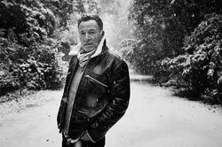 'Letter To You' của Bruce Springsteen: Âm nhạc như một sự cứu rỗi