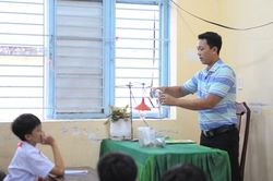 Thầy giáo Khơ-me tìm tòi đổi mới phương pháp dạy học cho trò dân tộc
