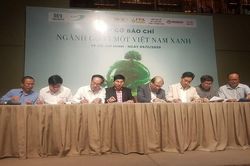 Ngành gỗ cam kết hành động thúc đẩy phát triển theo hướng bền vững