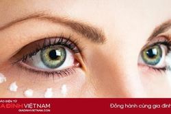 Mẹo chăm sóc giúp vùng da quanh mắt luôn căng mịn