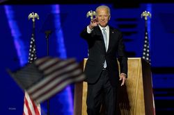 Mỹ: Cựu Tổng thống George W. Bush chúc mừng ông Joe Biden