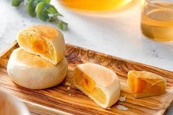 Cách làm bánh pía đặc sản Sóc Trăng