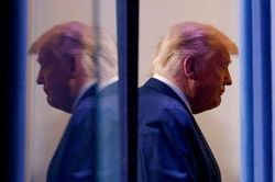Tổng thống Trump sẽ 'xung trận' cuộc đua ở Thượng viện?