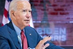 Đội ngũ của ông Biden dọa kiện do bị trì hoãn việc công nhận chiến thắng