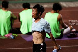 Nhà vô địch AFF Cup gia hạn hợp đồng với Hà Nội FC
