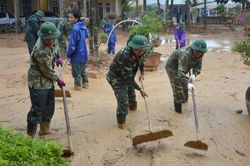 Tiếp bước đồng đội sưởi ấm lòng dân