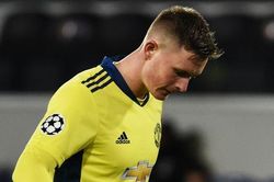 Dean Henderson lại rời MU, Zidane bị sếp lớn hoài nghi