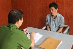 Dùng súng giải quyết mâu thuẫn bởi tiếng hát karaoke