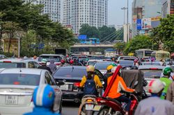 Vành đai 2 thông xe, Ngã Tư Sở - Ngã Tư Vọng kẹt cứng: Hà Nội đưa giải pháp gì?