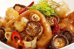 Phần thịt này của lợn nhiều người chê không ăn vì sợ béo nhưng lại có công dụng làm đẹp tuyệt vời