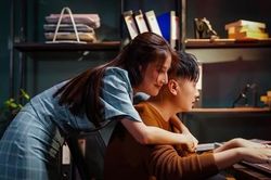 Diễm My 9X đóng MV sau 7 năm