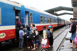 Hơn 14.000 vé tàu trên các tuyến giảm giá 50%