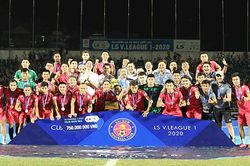 Sài Gòn FC, sau tấm HCĐ là... đập bỏ?