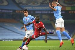 Man City, Liverpool chững lại, nhất thời hay thực tế?