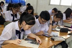 Hào hứng với hình thức kiểm tra giữa kỳ ứng dụng công nghệ
