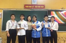 Cô giáo Hà Nội tự hào nghề cầm phấn