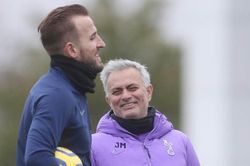 Harry Kane thốt lời khiến Mourinho mát lòng mát dạ