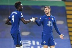 Chiêu mộ Werner, Chelsea 'được' thêm cả... Abraham
