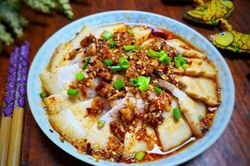 Thịt ba chỉ sốt tỏi ớt - Đơn giản nhưng ngon bất ngờ