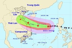 Bão số 13 đi vào Biển Đông, di chuyển nhanh và hướng vào các tỉnh miền Trung