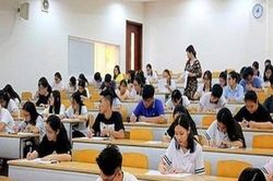Bộ GD-ĐT đề xuất tăng học phí từ năm học tới