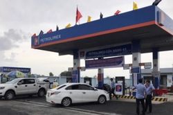 Quỹ Bình ổn giá xăng dầu dư hơn 10 ngàn tỷ đồng