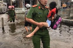 Bão số 13: Thừa Thiên - Huế yêu cầu hoàn thành sơ tán dân trước 10h ngày 14/11