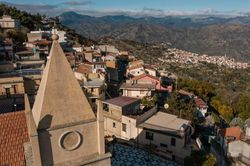Những ngôi làng ở Italy đứng trước nguy cơ bị xóa sổ bởi Covid-19
