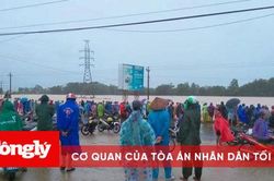 Hai mẹ con bị nước lũ cuốn trôi, người mẹ tử vong