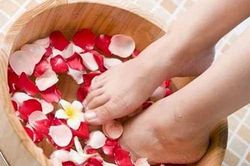Tuyệt chiêu giúp nuôi dưỡng da chân đẹp mịn màng