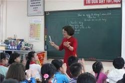 Cô ơi, em muốn nói…