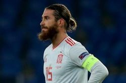 Ramos 2 lần sút hỏng penalty trong một trận