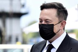 Nghi nhiễm Covid-19, tỷ phú Elon Musk bày tỏ lo ngại về độ chính xác của xét nghiệm