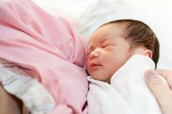 21 tỉnh 'lười đẻ', Việt Nam không cấm người dân sinh con thứ 3