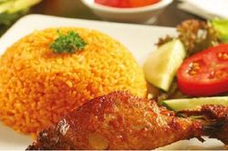 Cách làm cơm đùi gà xối mỡ: Da giòn, thịt thơm, không dính dầu