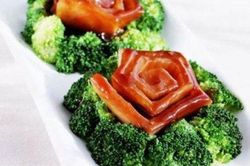 Cách làm món thịt luộc 'vườn hoa' khiến cả chồng lẫn khách đều kinh ngạc