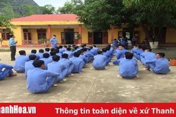 Người thầy 'khâu, vá' những tâm hồn lạc lối