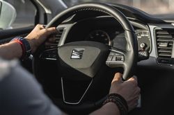 Dù lái xe lâu năm tài xế vẫn có thể mắc phải những sai lầm này
