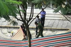 Một nữ luật sư rơi từ tầng 18 chung cư xuống đất tử vong ở Sài Gòn