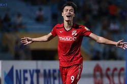Bóng đá Việt Nam hôm nay: Văn Toàn bê tráp cưới Công Phượng. Cầu thủ V-League đều muốn chơi cho Hà Nội
