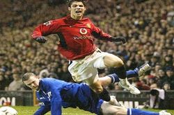 Rooney từng triệt hạ Ronaldo như thế nào trước khi tái ngộ ở MU?