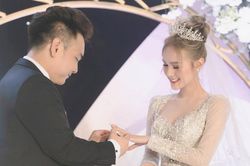 Bị trù ẻo chia tay vì tiệc cưới 'lố', bà xã Xemesis đáp trả: 'Đám cưới ai người đó có quyền'