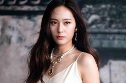 Sự khác biệt về cân nặng của Krystal f(x) khi là diễn viên và Idol khiến fan bất ngờ