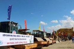 Thi công hai gói thầu cao tốc Phan Thiết - Dầu Giây