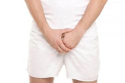 Người đàn ông Hà Nội cương dương suốt 30 giờ sau uống rượu ba kích